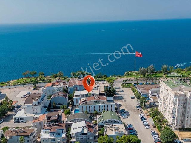 Eski Lara Yolunda Rüya Park Evlerinde Satılık 3+1 Daire