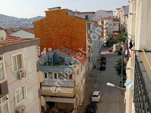Eski Pazar Caddesinde 3+1 Asma Katlı Satılık Daire