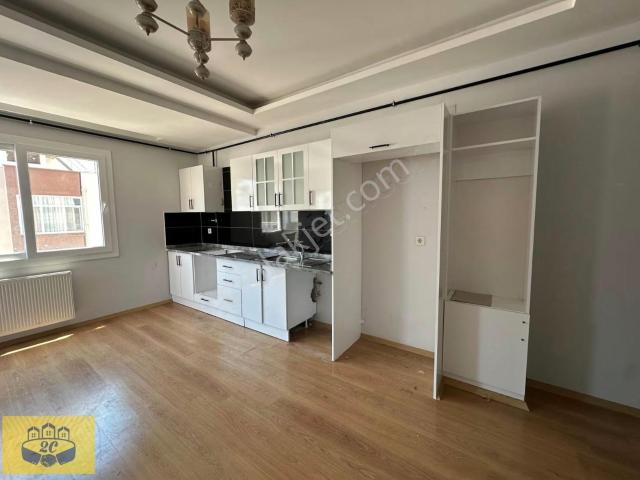 Eski Yaysat/pazar Civarı 2+1 Açık Mutfak+2banyolu+yeni Bina