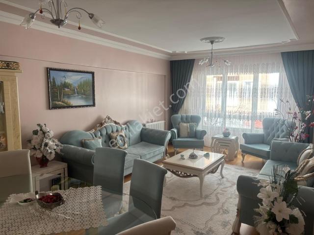 Eslem Gayrimenkulden 4+1 Satılık Daire
