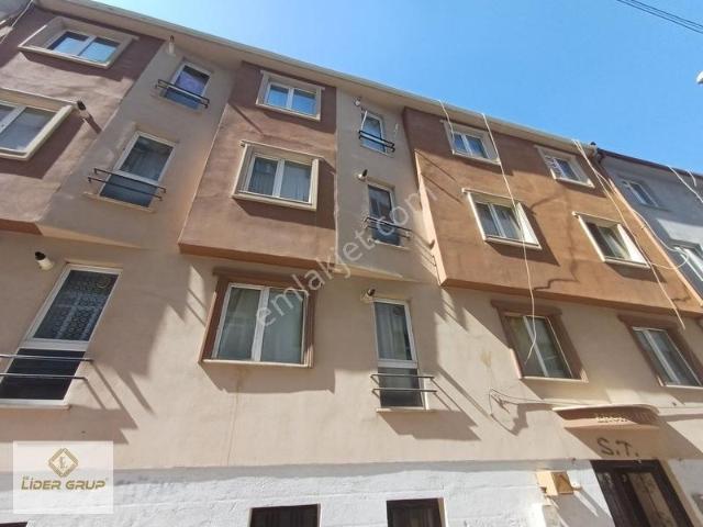 Eslider Emlaktan Eşyalı Merkezde Kiralik 1+1 Ev