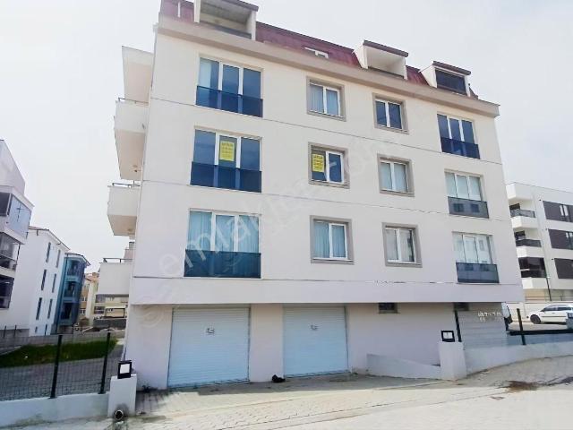 Eslider Gayrimenkulden Çamlıca Batikent Sınırında 3+1