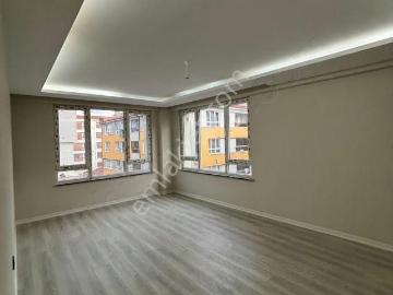 Eslider Gayrimenkulden Kumlubelde Satılık 3+1