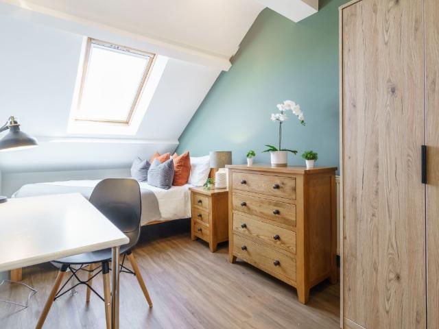 Eslington Terrace, Newcastle NE2, 2 bed flat to rent, £888 pppm | PrimeLocation