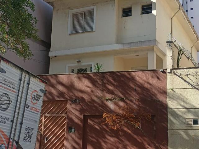 Espaçosa Casa no Paraíso com Conforto e Estilo
