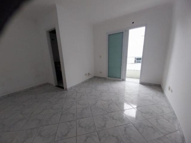 Espaçosa Casa Geminada No Forte, Praia Grande 3 Quartos E 2 Vagas