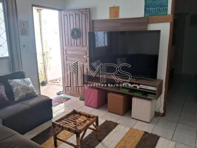 Espaçosa Casa Geminada 2 Quartos em Tude Bastos Praia Grande