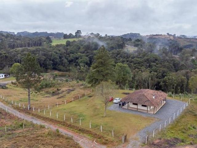 Espaçosa chácara de 74 mil m² em Quitandinha Paraná