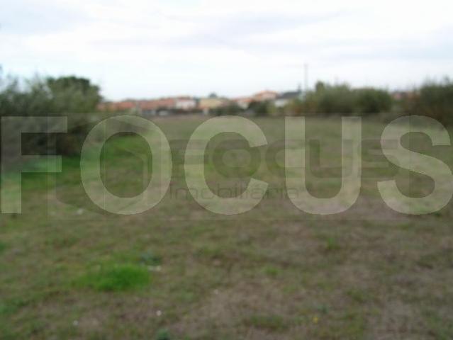 Espaçoso terreno para venda em Mataduços