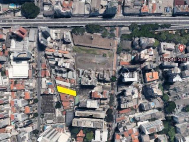 Espaçoso terreno residencial/comercial no bairro Santa Cecília