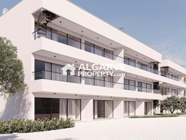 Espaçoso Apartamento T0 em Carvoeiro, Algarve 49m² Lagoa e Carvoeiro