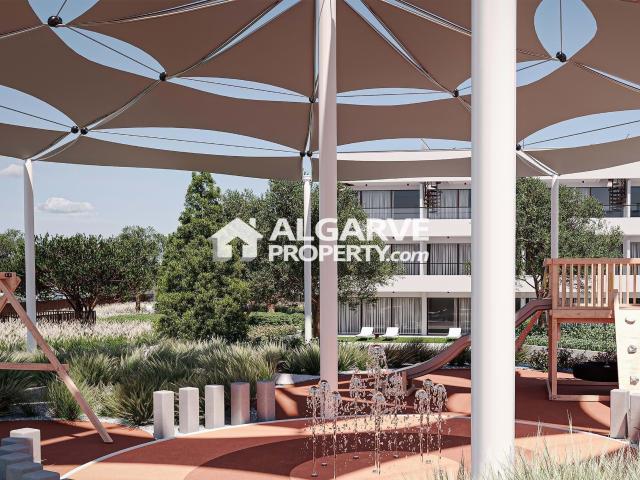Espaçoso Apartamento T0 em Carvoeiro, Algarve