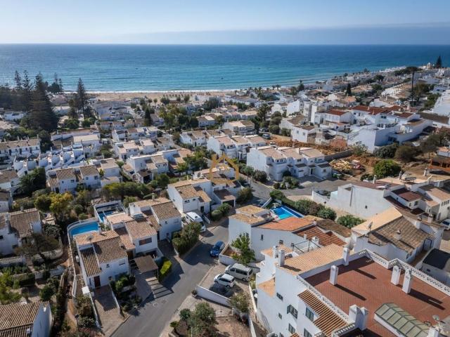 Espaçoso Apartamento T1 em Praia da Luz para venda – Uma Ótima Oportunidade de Investimento
