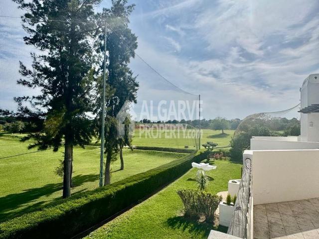 Espaçoso Apartamento T2 no Balaia Golf Village Albufeira 111m² Albufeira e Olhos de Água