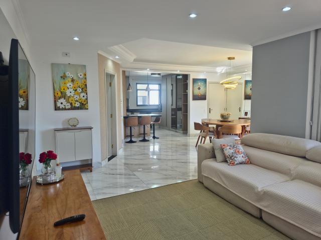 Espaçoso Apartamento na Vila Valparaíso, Santo André