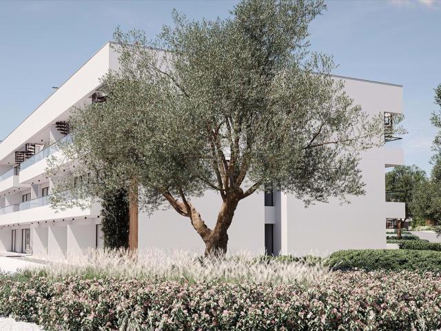 Espaçosos Apartamentos T2 com Vista Rua & Jardim, Carvoeiro 111m² Lagoa e Carvoeiro