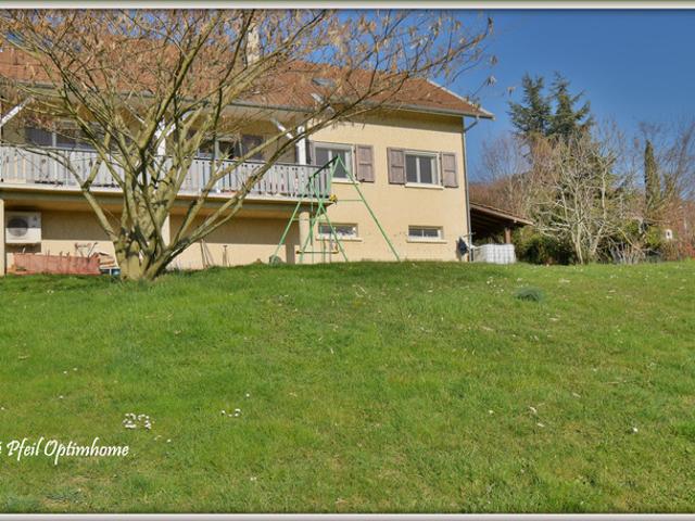 ESPACE 200M², VUE et LIBERTE D'ENTREPRENDRE  GRANDE MAISON FAMILIALE SUR 1900M² DE NATURE