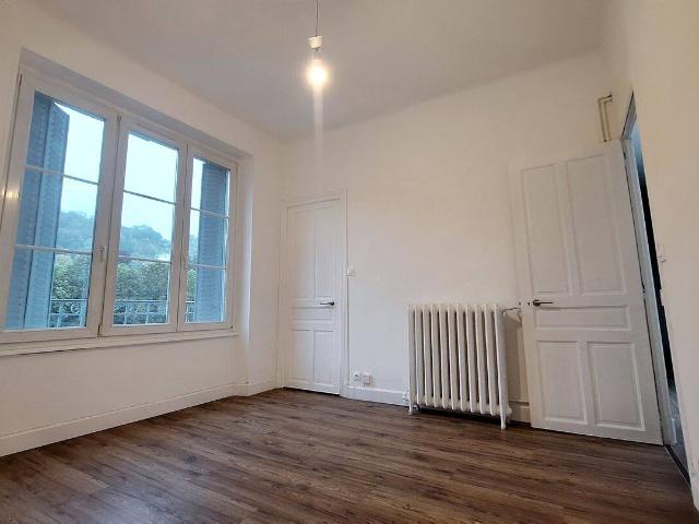 Espace, Charme et Confort à Saint Louis les Récollets | 116 m² de caractère