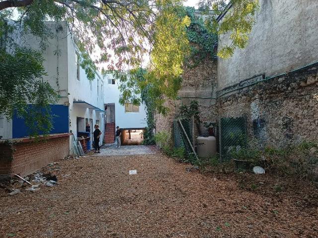 Espacio comercial cerca de Santa Lucia