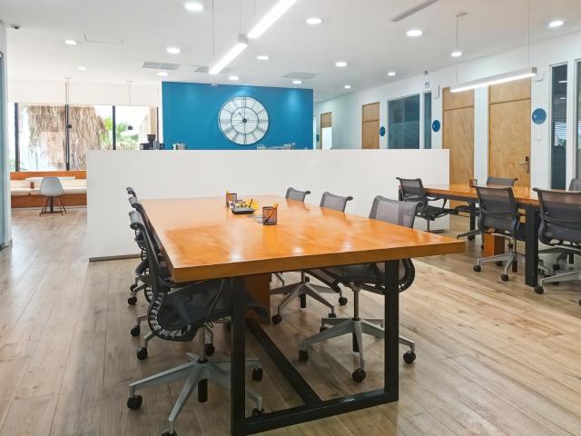 Espacio de coworking en renta en Regus Convention Center