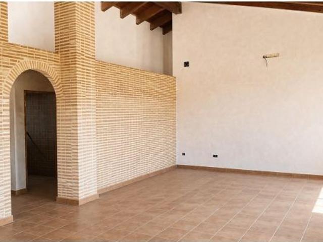 Espacio, vistas y una forma inteligente de acceder a tu vivienda