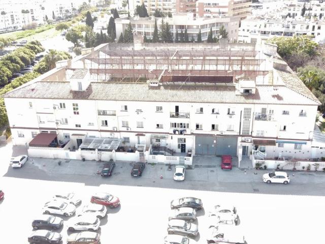 Espacioso almacén industrial / instalación de almacenamiento. 2305m² Colina Vista Mar