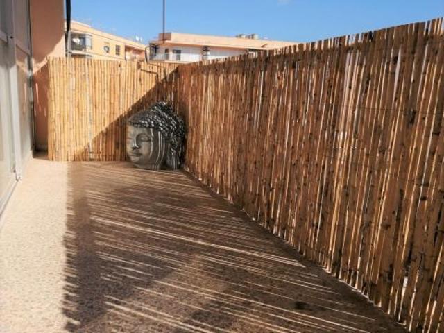 ESPACIOSO PISO DE 115 M2 EN EL ARENAL DE LLUCMAJOR, A UN PASO DEL MAR