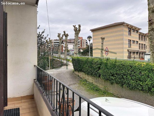 Espacioso piso en venta en Hernani Zona Santa Bárbara