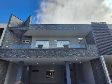 Espaciosa casa a estrenar en pequeña privada en Ramos Arizpe