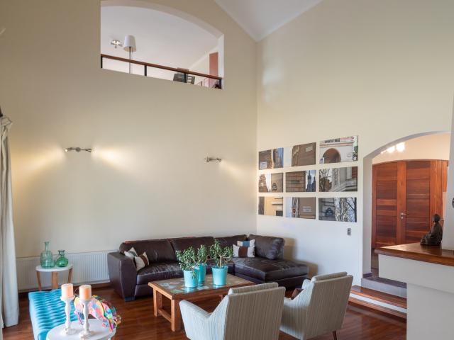 Espaciosa casa en Condominio Consolidado
