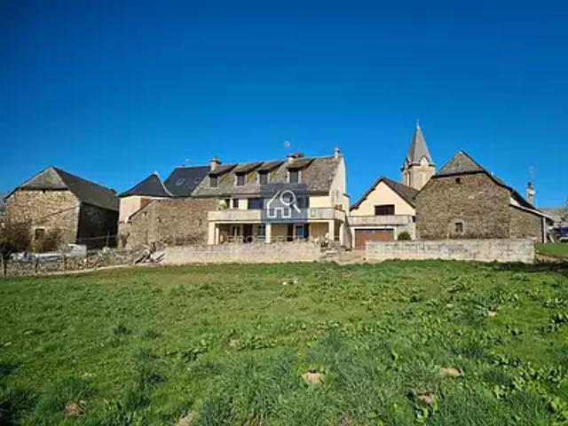 Espalion 12500 Achat / Vente maison 7 pièces t7