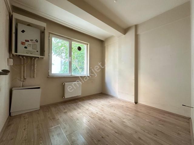 Espark Avm Ve Collesium Yakını Kiralık Arakat 1+1 Daire