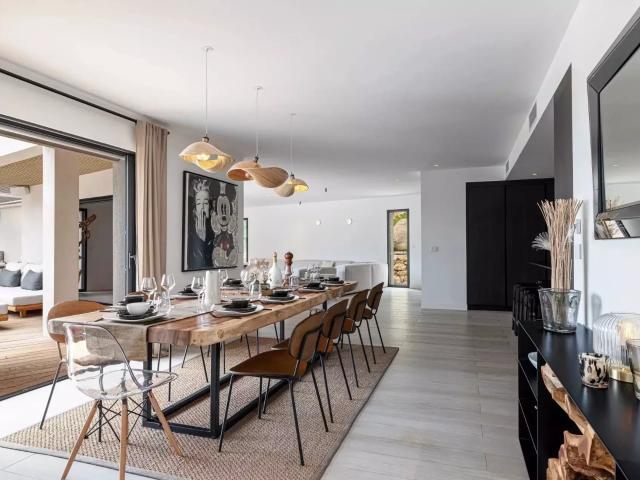 España | Opio | 6 dormitorios | 5 baños | 295,12 m² | 3.750. 295m² Opio