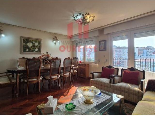 ESPECIAL ESTUDIANTES! AMPLIA HABITACIÓN CON BAÑO DE USO EXCLUSIVO EN PISO COMPARTIDO EN EL COUTO