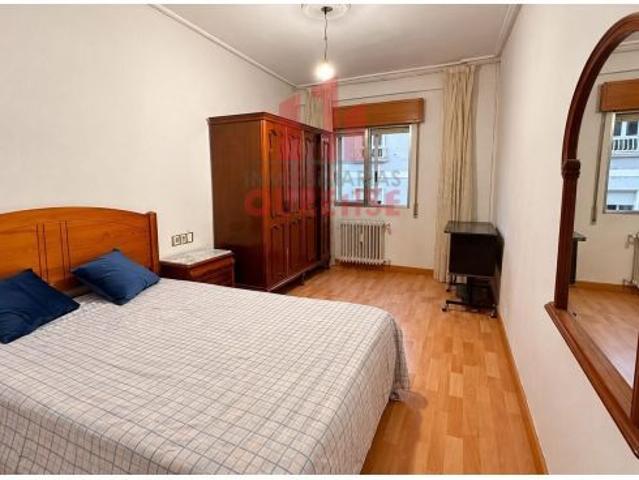 ESPECIAL ESTUDIANTES! HABITACIÓN CERCA DE LAS FACULTADES