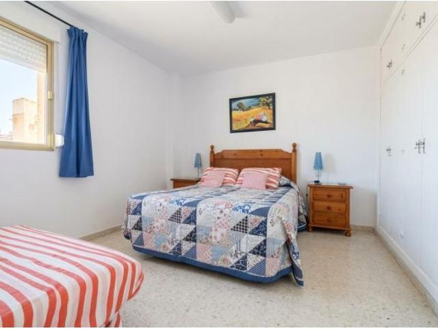 Espectacular 6ª planta con vistas al mar, terraza, garaje y piscina – Alquiler Temporada Escolar Val