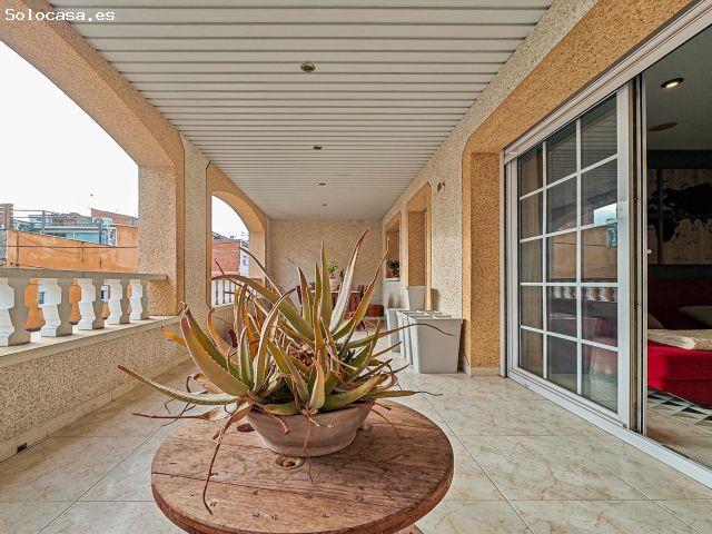 ESPECTACULAR CASA UNIFAMILIAR A VILANOVA DEL CAMÍ – BARRI DE LA PAU