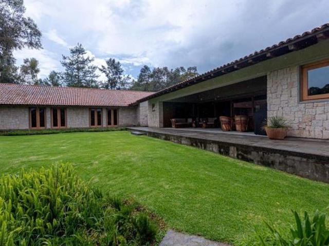 ESPECTACULAR CASA COMO NUEVA EN RANCHO PINTO, TAPALPA, JALISCO