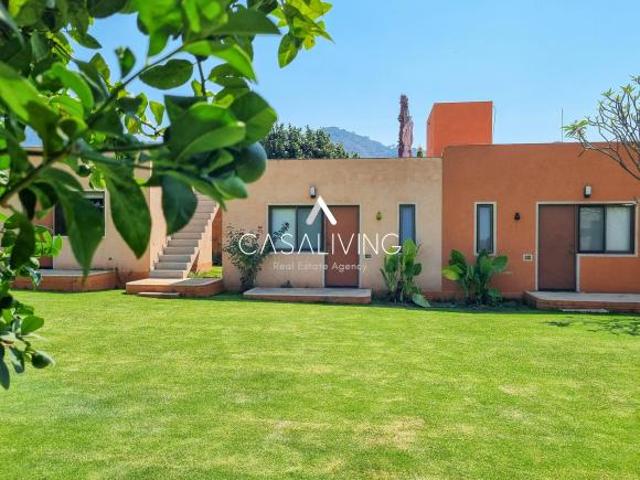 ¡Espectacular casa con alberca!