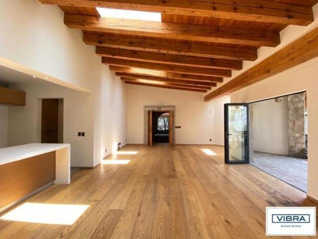 Espectacular casa con un toque colonia moderno a la venta en Tetelpan!