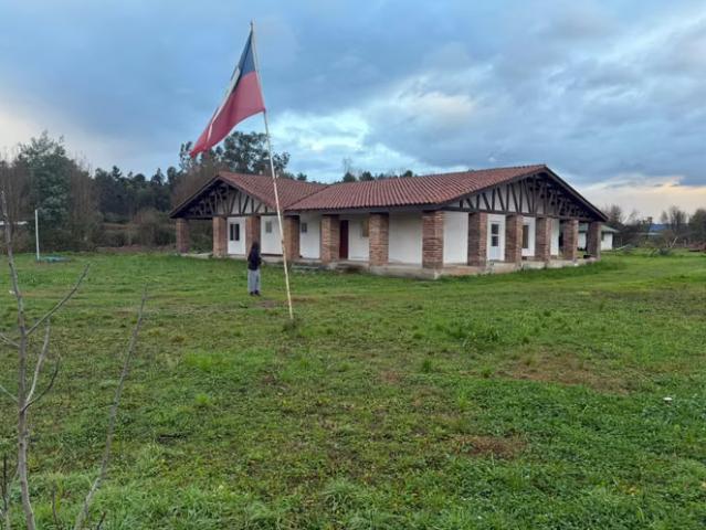 Espectacular casa de campo | 5 dormitorios por 240000. 00 en Longaví