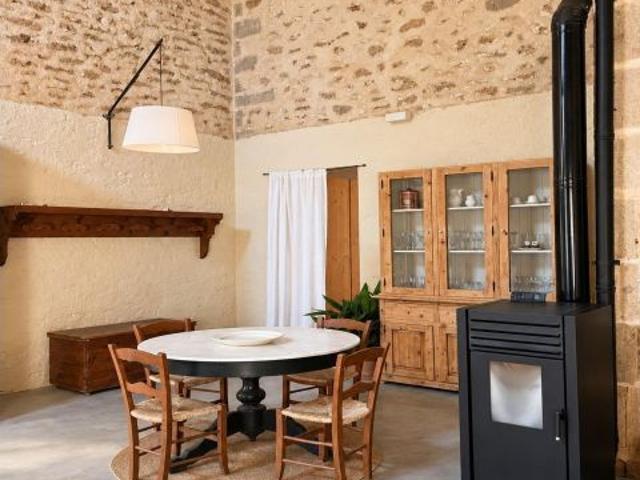 Espectacular casa de campo con 4 dormitorios y vistas despejadas cerca de Son Serra de Marina