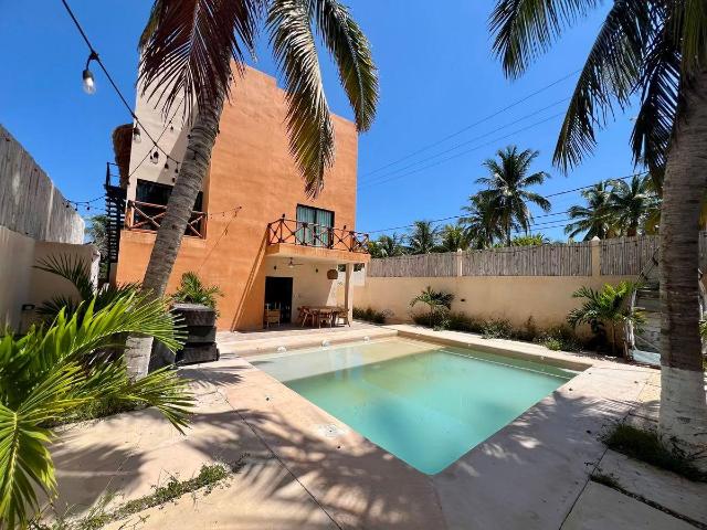ESPECTACULAR CASA EN VENTA AMUEBLADA UBICADA EN LAS PLAYAS DE CHUBURNA