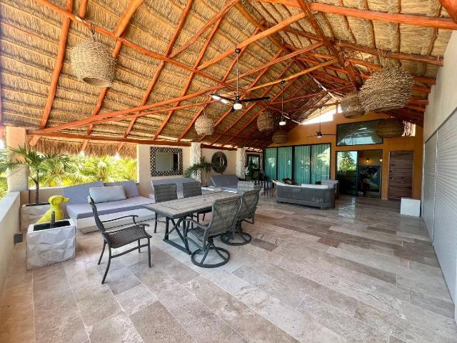 ESPECTACULAR CASA EN VENTA AMUEBLADA UBICADA EN LAS PLAYAS DE CHUBURNA