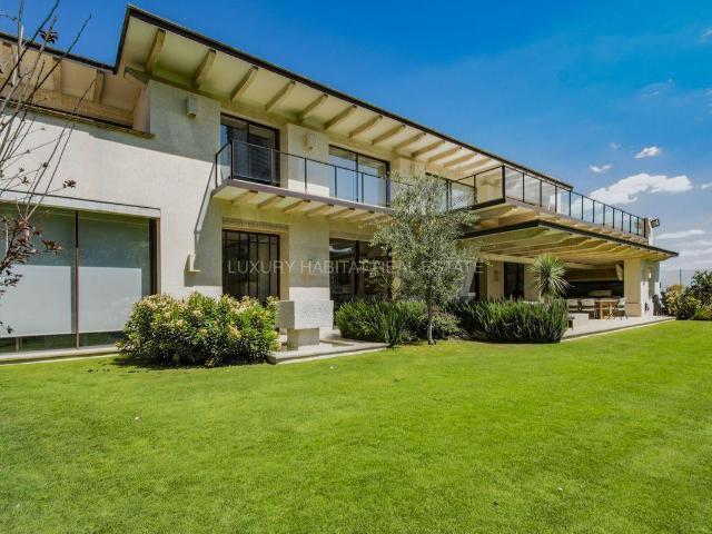 Espectacular Casa en Venta Bosque Real Huixquilucan Estado de M?xico