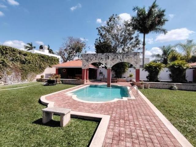 ESPECTACULAR CASA EN VENTA CON TERRENO DE 1978M2 EN BENITO JUAREZ NORTE FVC 2779