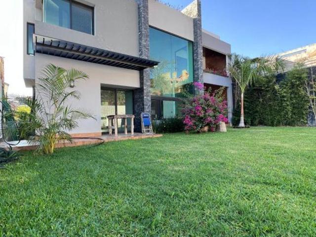 ESPECTACULAR CASA EN VENTA EN BURGOS BUGAMBILIAS