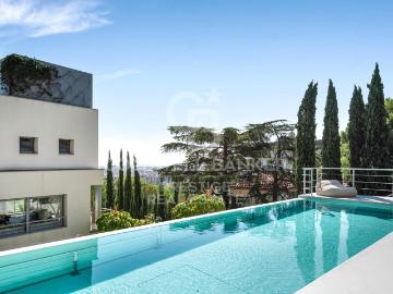Espectacular casa en venta en el barrio residencial de Pedra. 600m² Barcelona