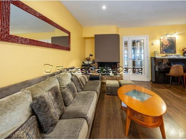 Espectacular casa en venta en el centro de Sabadell