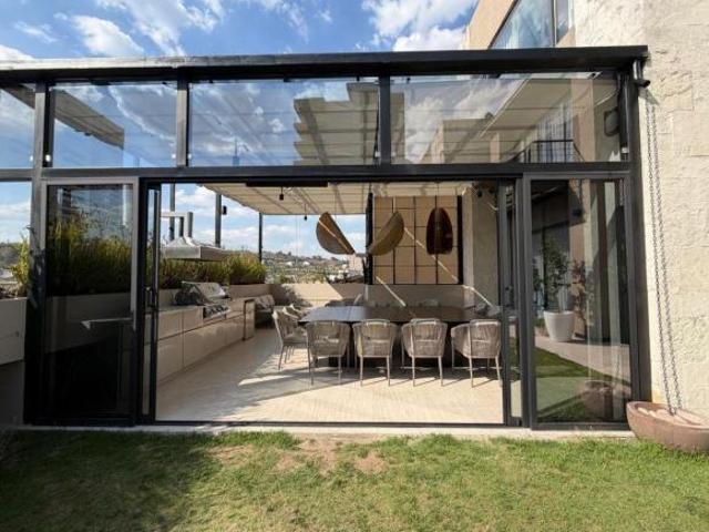 Espectacular Casa En Venta En Lomas Country Club